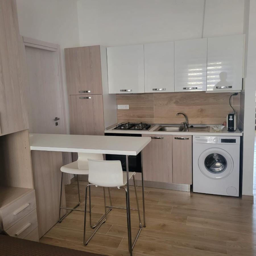 B&B Dei Sogni In Centro, Con Facilita Di Parcheggio Cosenza Exterior foto