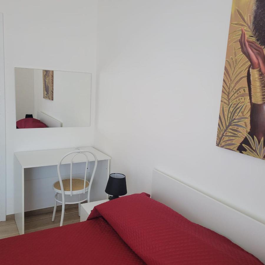 B&B Dei Sogni In Centro, Con Facilita Di Parcheggio Cosenza Exterior foto