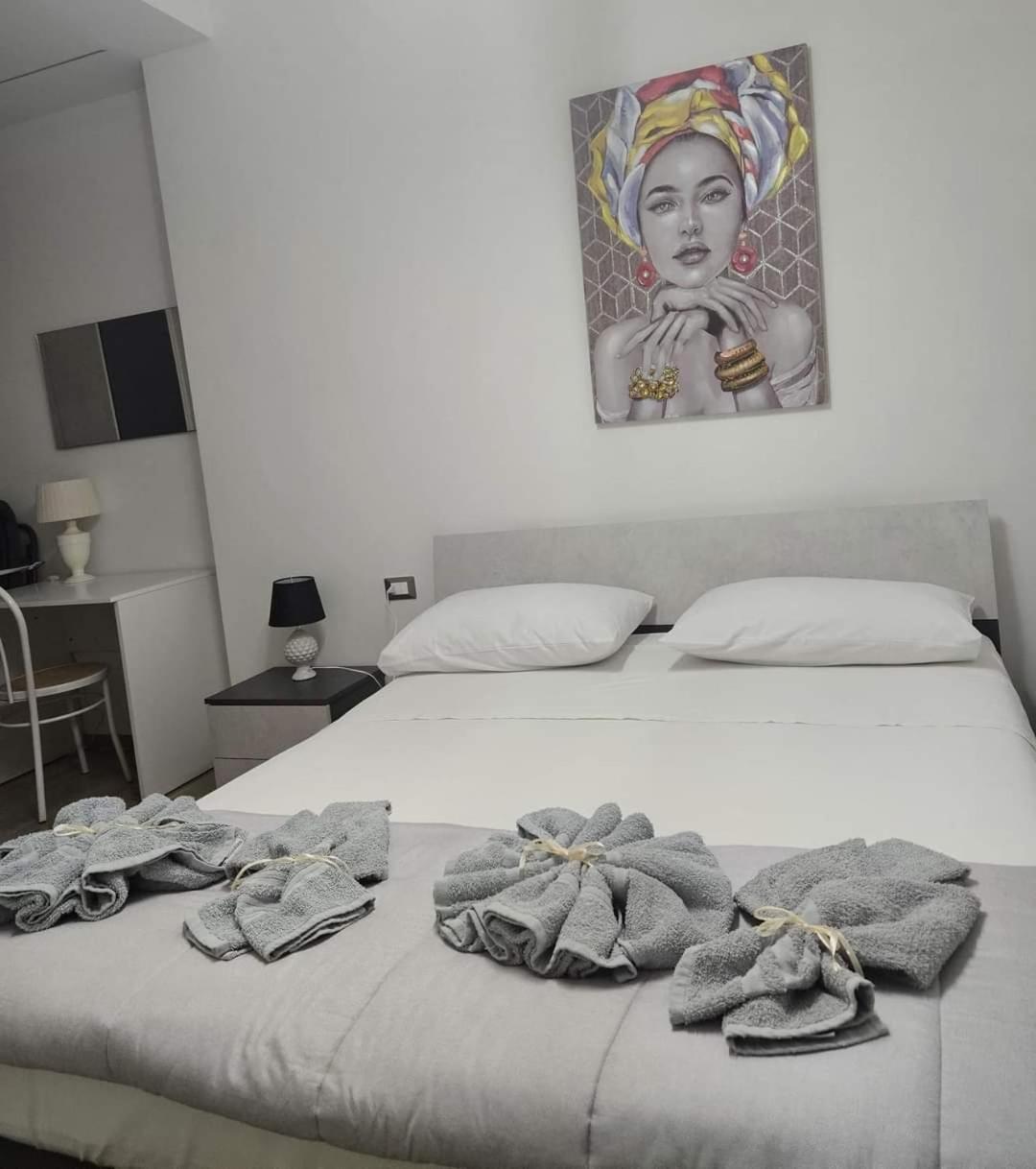 B&B Dei Sogni In Centro, Con Facilita Di Parcheggio Cosenza Exterior foto
